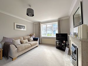 Photo 7- click for photo gallery